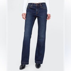 Levis Signature Demi Curve Flared Blue Jeans